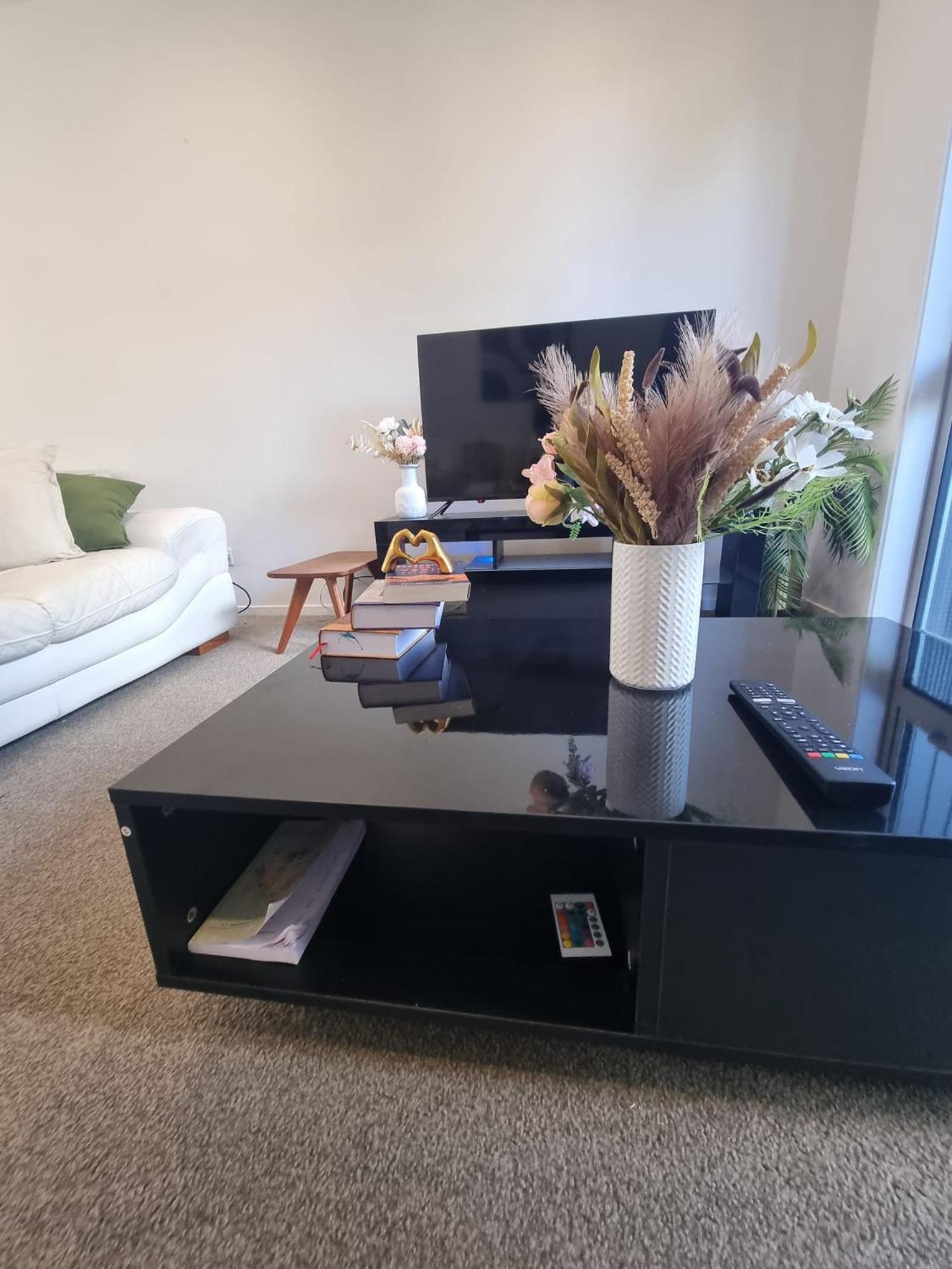 Urban Oasis With City Convenient أوكلاند المظهر الخارجي الصورة